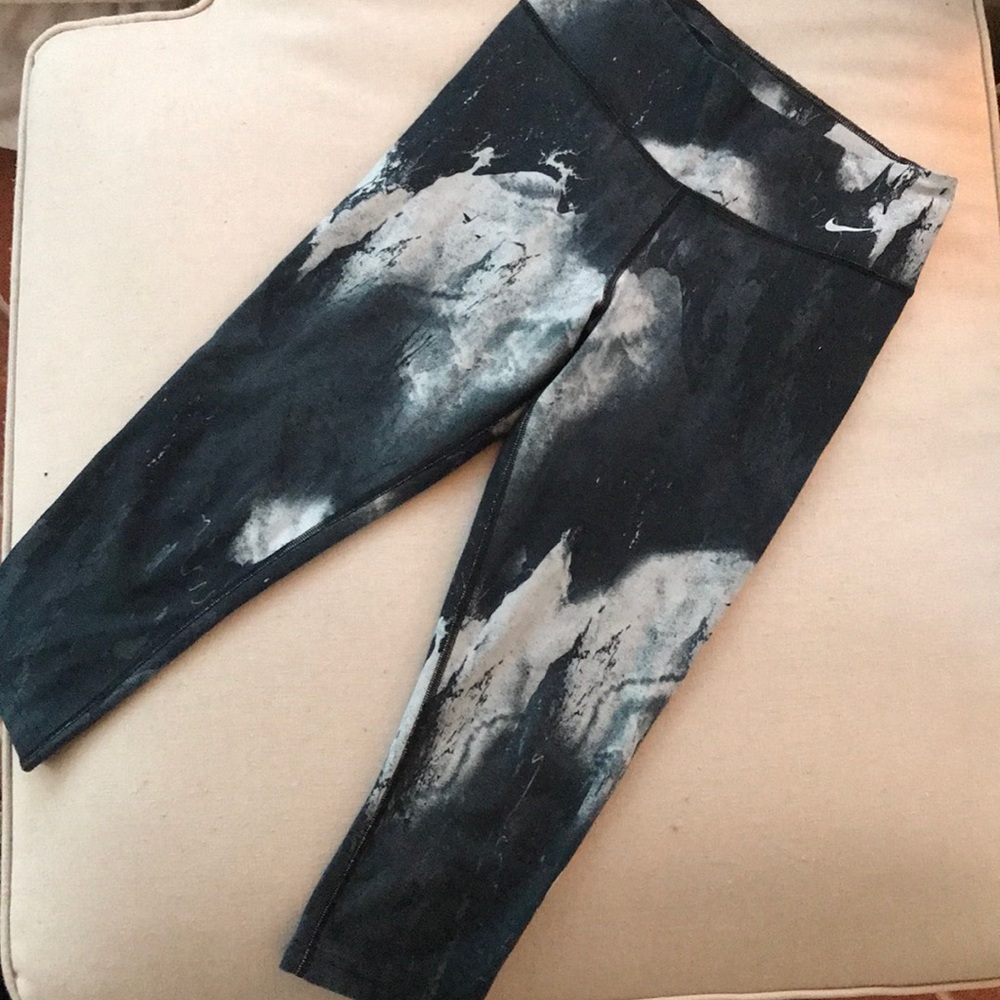 Nike Crops - image 1